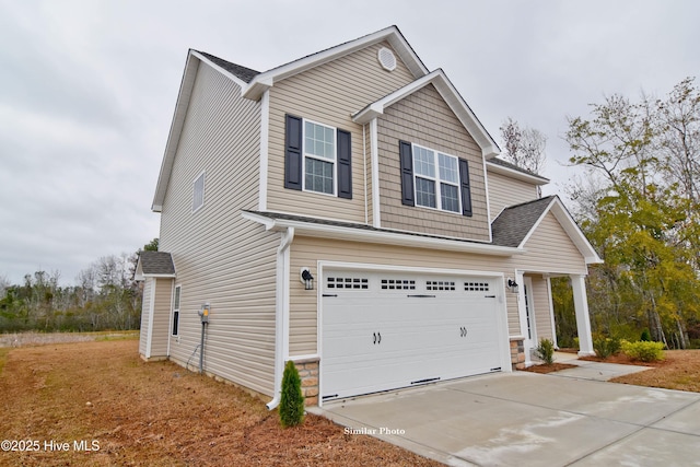 view of front facade with a garage