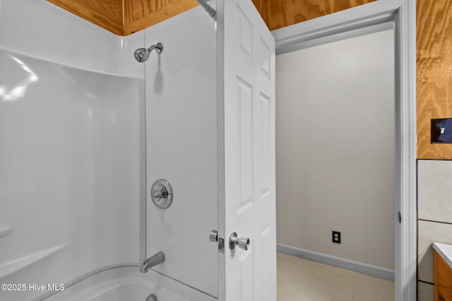 bathroom with shower / bath combination