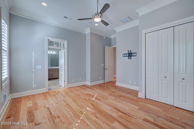 bathroom with a healthy amount of sunlight and a tub