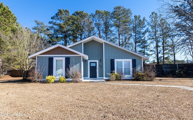 view of front of house