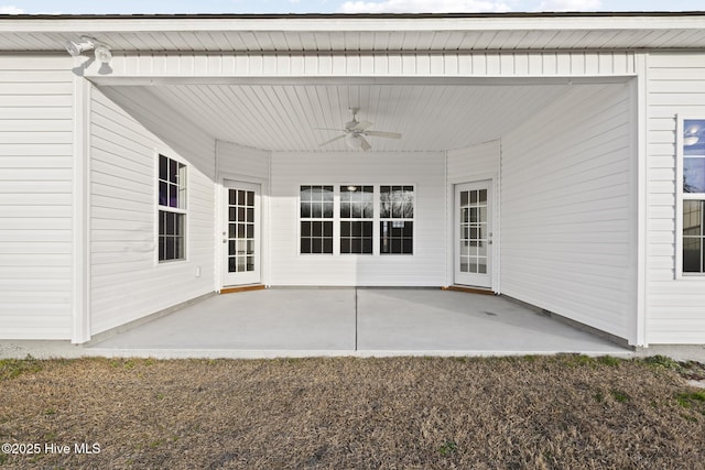 view of patio featuring ceiling fan