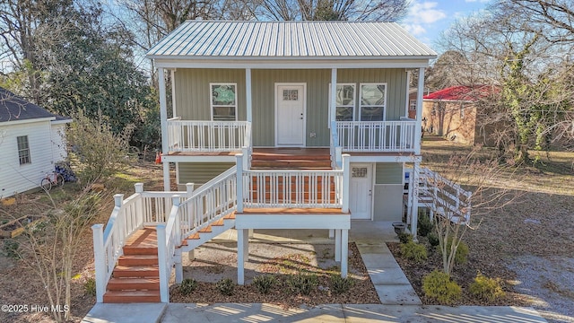 view of front of home with a porch