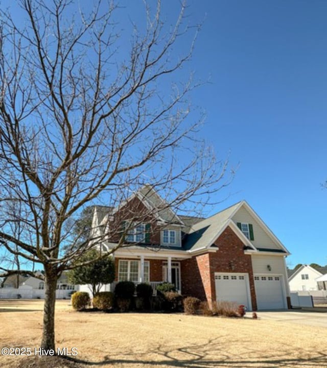 view of front facade with a garage