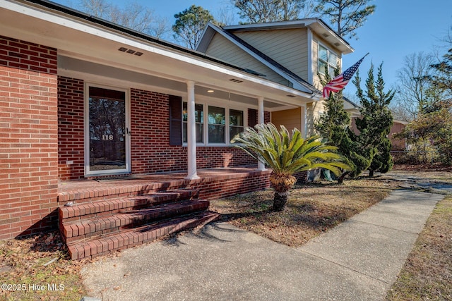 view of front of house featuring covered porch