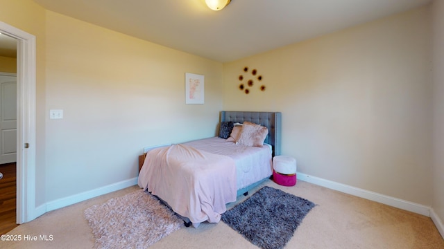 bedroom featuring carpet flooring