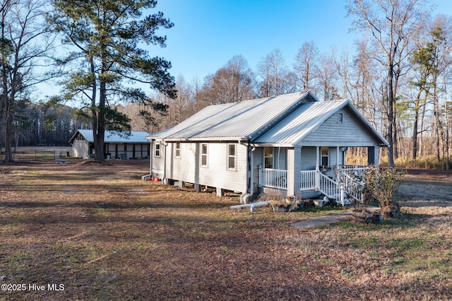 view of front of home with a porch