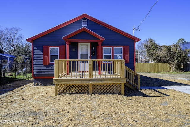 view of front of property