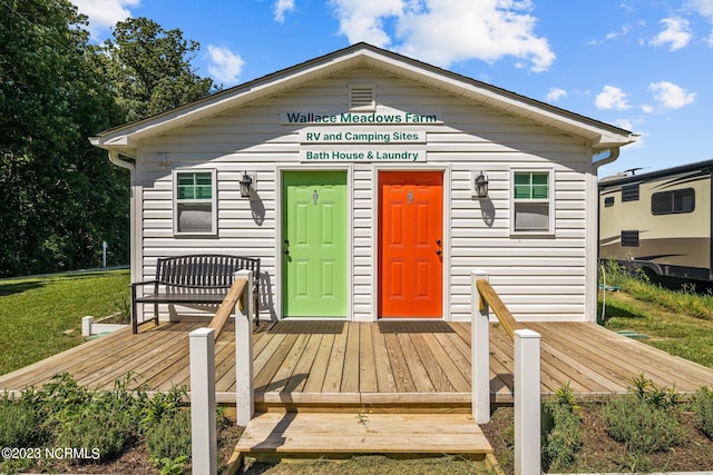 view of front of house