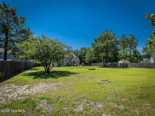 214 Admiral Ct, Sneads Ferry, NC 28460 - view of fenced backyard