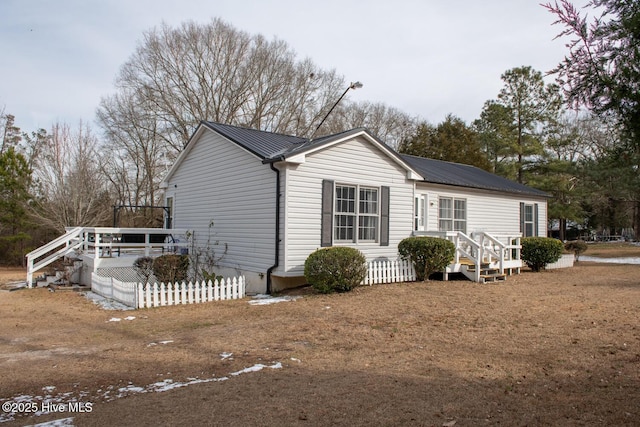 view of home's exterior