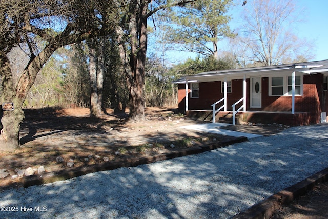 view of front facade with covered porch