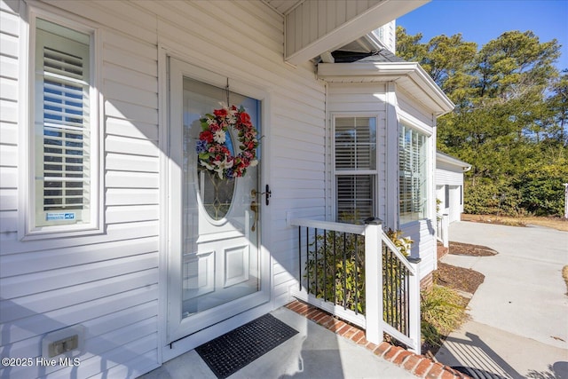 view of entrance to property