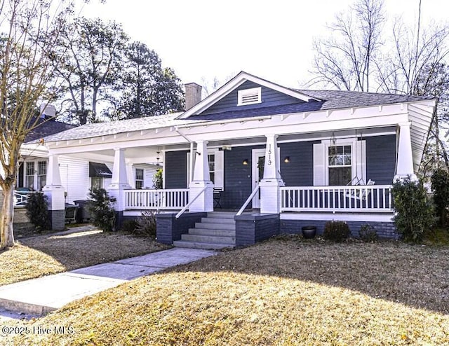 view of front of home featuring a porch