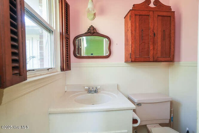 161 Willetts Dr, Boiling Spring Lakes, NC 28461 - bathroom featuring toilet and vanity