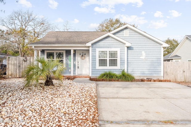 view of front of house with a porch