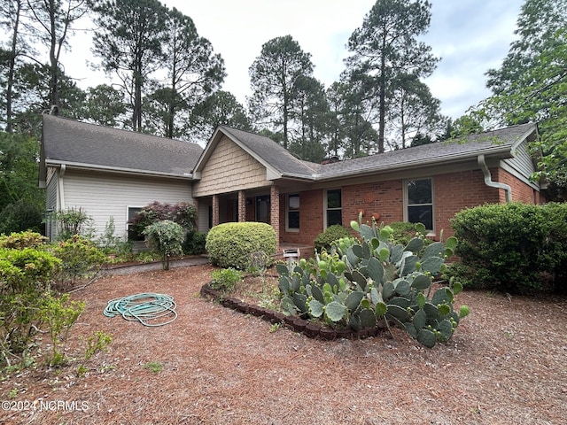 view of front of house