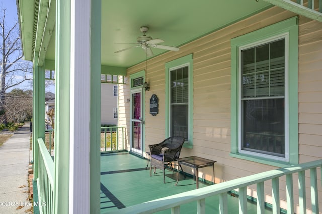 view of patio / terrace with a porch and ceiling fan