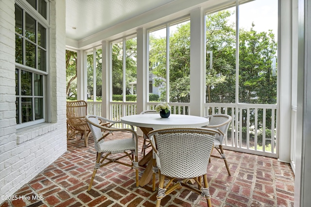 view of sunroom / solarium