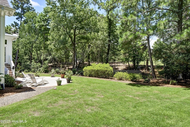 view of yard with a patio