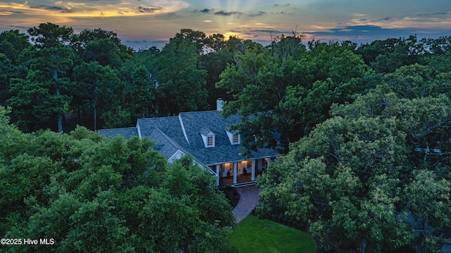 view of aerial view at dusk