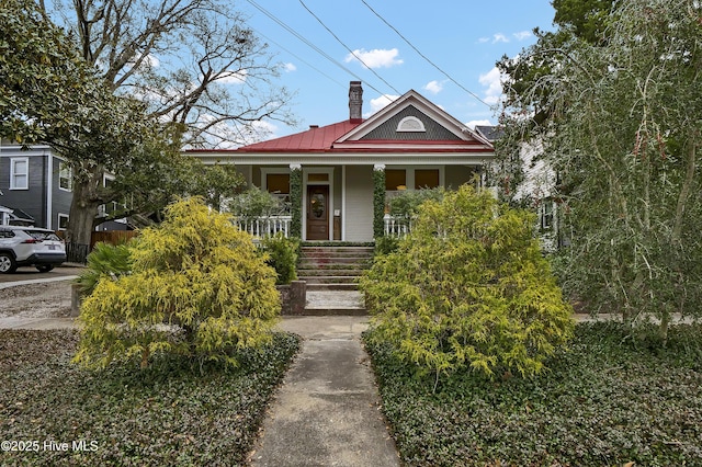 view of front facade featuring covered porch