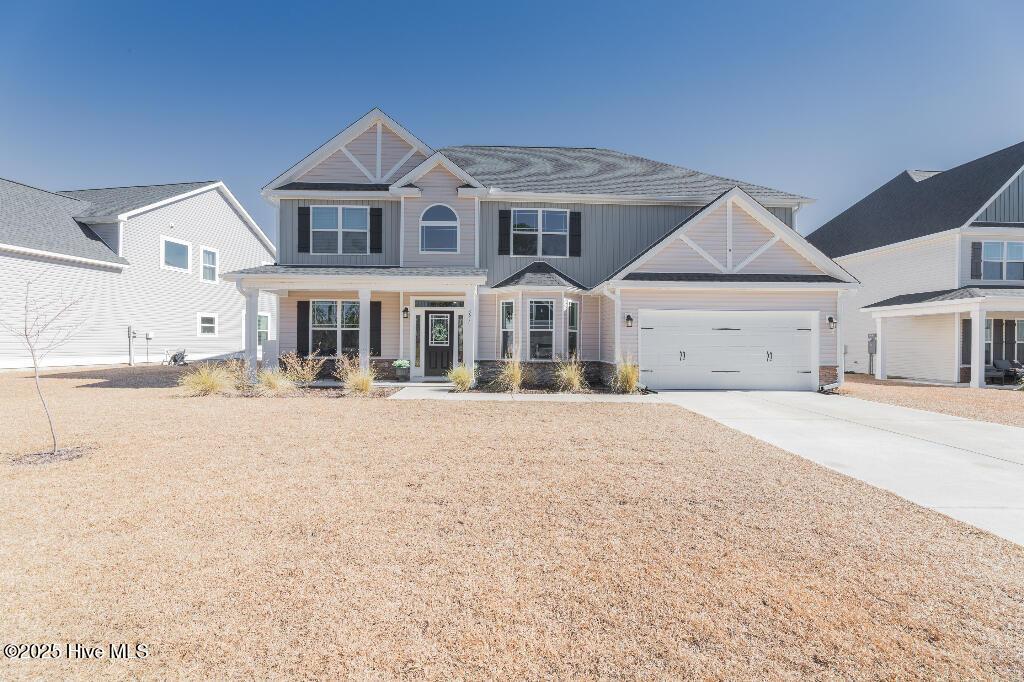 view of front of house featuring covered porch