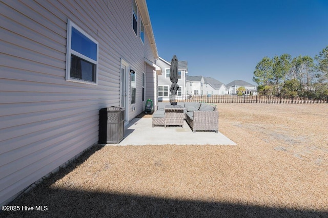 view of yard featuring an outdoor living space and a patio