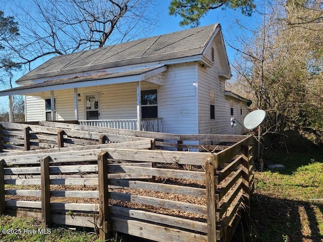 bungalow with a porch