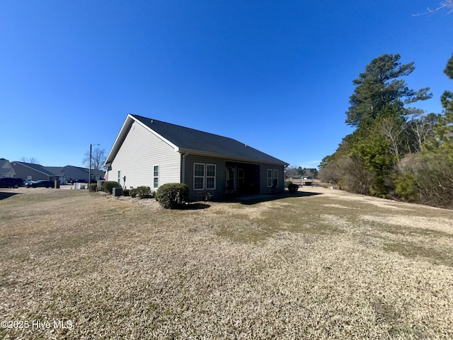 view of side of property