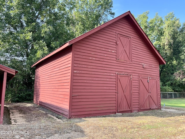 view of outdoor structure