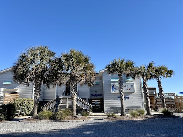 view of front of home