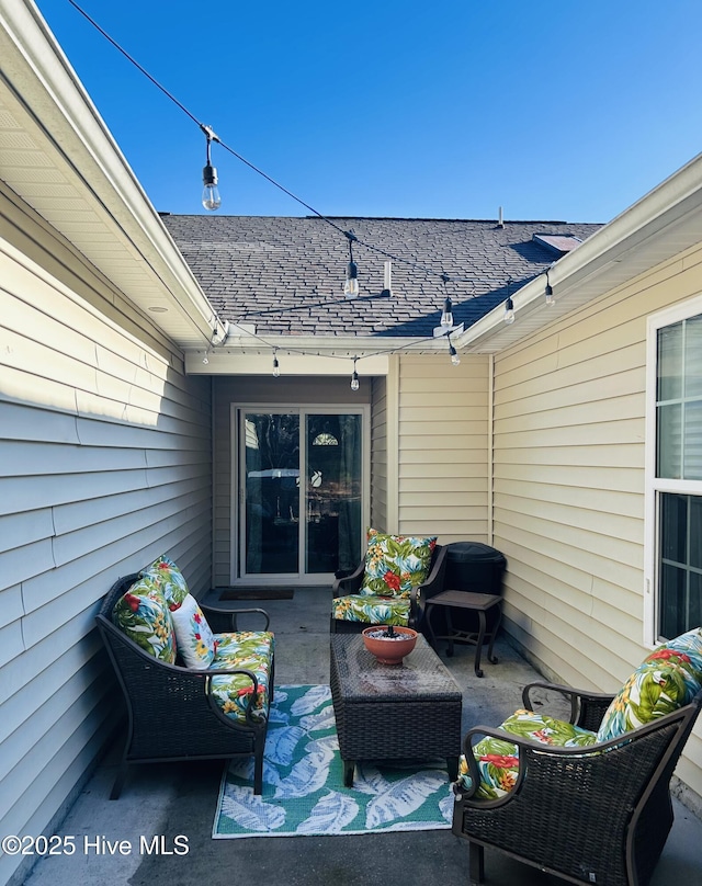 view of patio with an outdoor hangout area