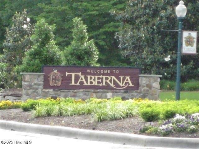 Listing photo 2 for 205 Taberna Cir Unit 103, New Bern NC 28562