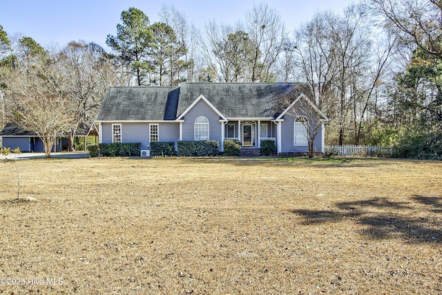 view of front of house with a front yard