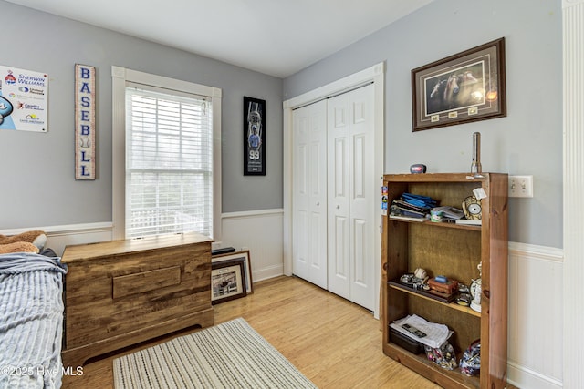 living area featuring light hardwood / wood-style floors