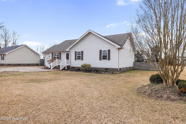 view of front of house with a front yard