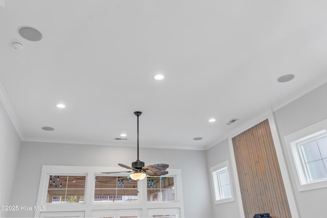 details featuring visible vents, recessed lighting, a ceiling fan, and ornamental molding