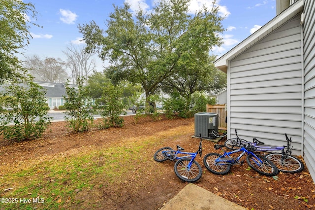 view of yard featuring central AC unit