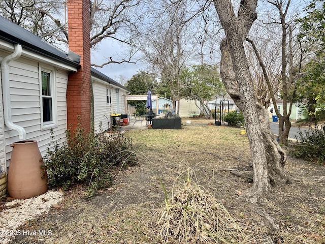 view of yard with a patio