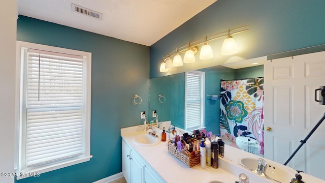 bathroom with vanity