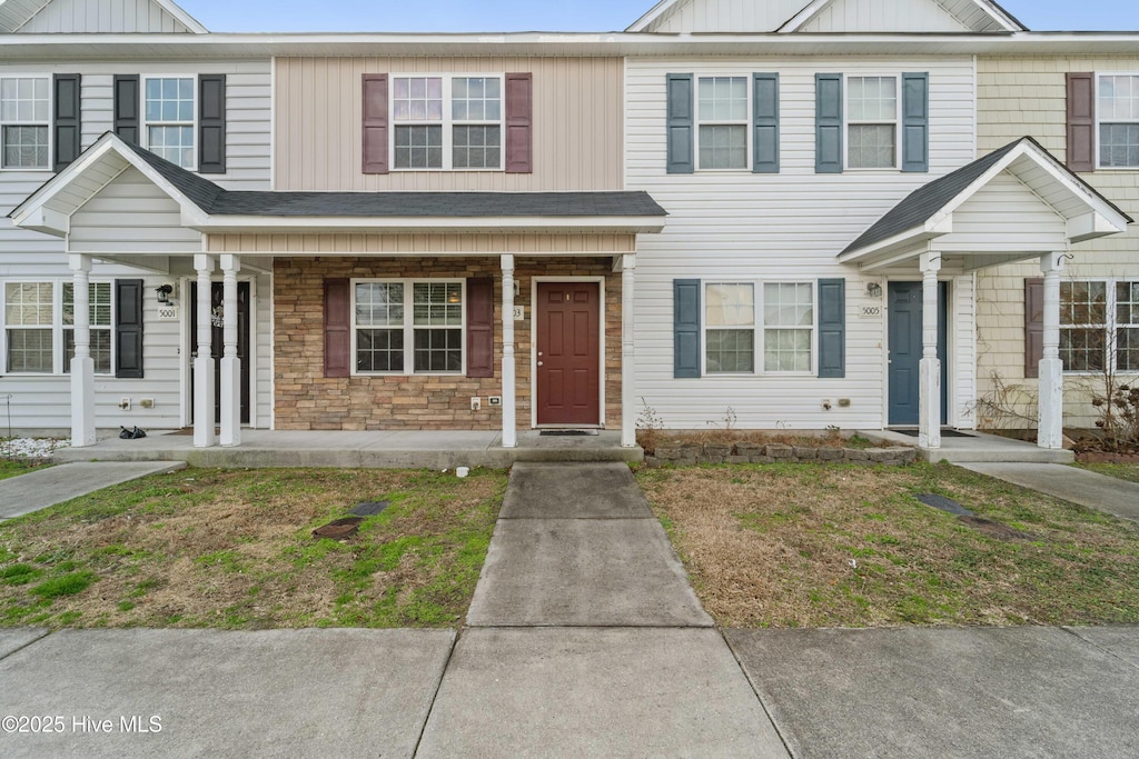 multi unit property with a porch