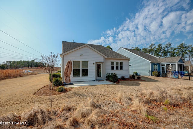 view of front of property featuring a patio area