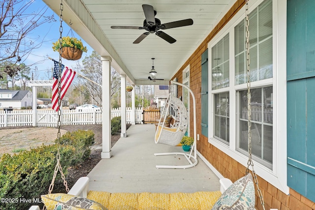 view of patio with ceiling fan and covered porch