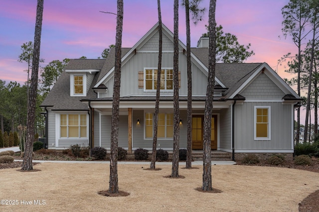 view of front of house with covered porch