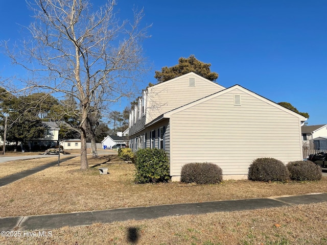 view of home's exterior