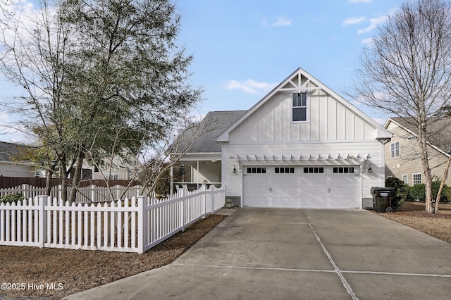 view of front of home featuring a garage