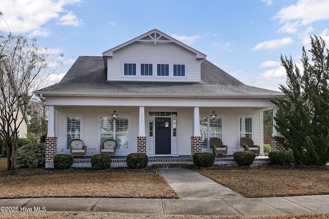 view of front of house featuring a porch