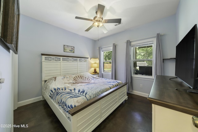 bedroom with ceiling fan