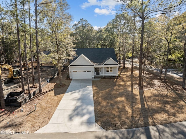 view of front facade featuring a garage