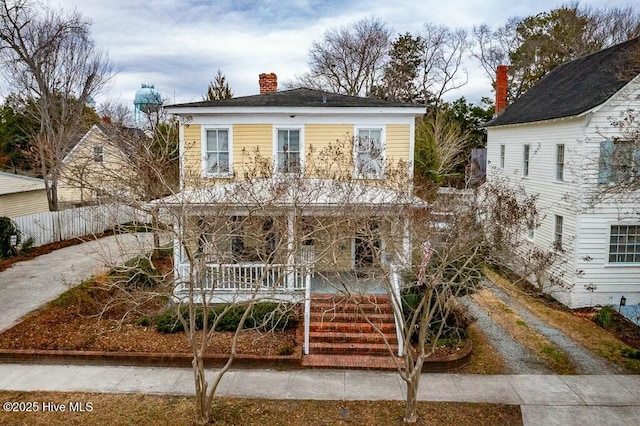 view of front facade with covered porch